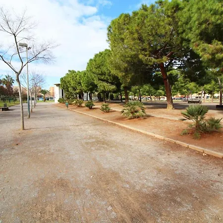 Global Properties, Amplio Muy Cerca De La Playa Apartment